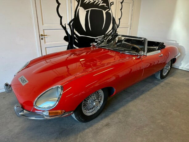 jaguar-e-type-bensin-1967-big-2