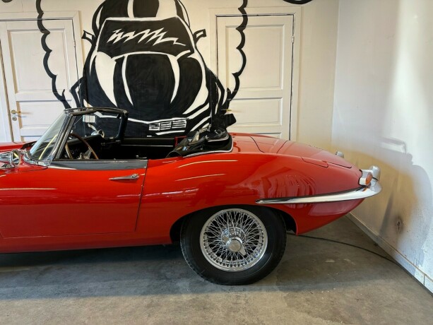 jaguar-e-type-bensin-1967-big-5