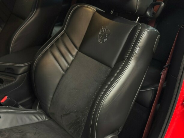 dodge-challenger-bensin-2024-big-23