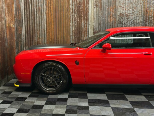 dodge-challenger-bensin-2024-big-16