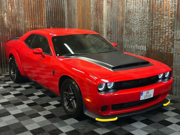 dodge-challenger-bensin-2024-big-1