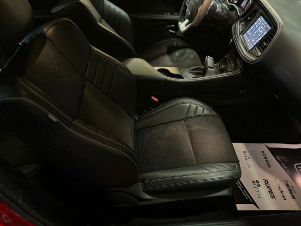 dodge-challenger-bensin-2024-big-37