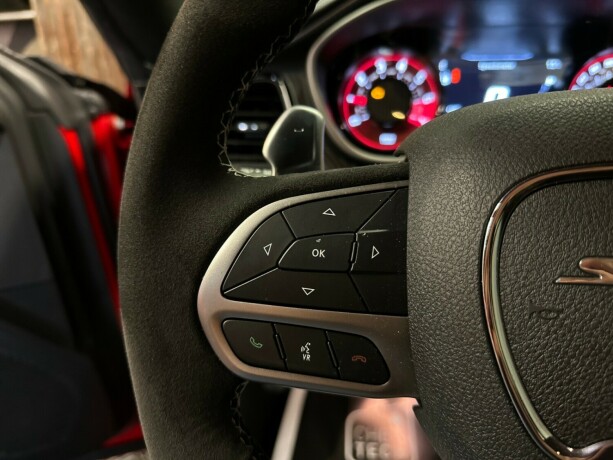 dodge-challenger-bensin-2024-big-28