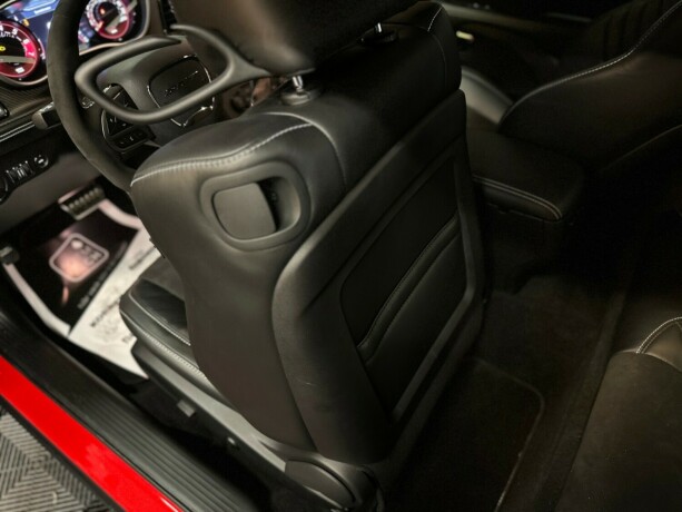 dodge-challenger-bensin-2024-big-44