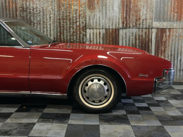 oldsmobile-andre-bensin-1967-big-3
