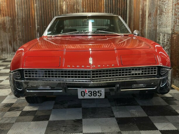 oldsmobile-andre-bensin-1967-big-7
