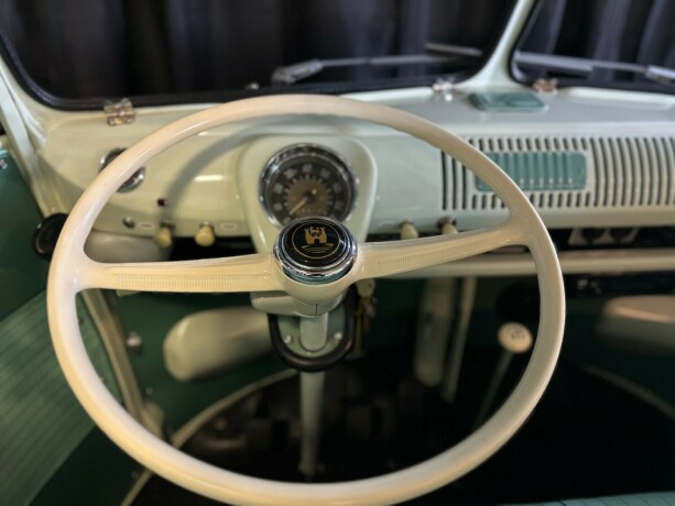 volkswagen-t1-bensin-1962-big-60