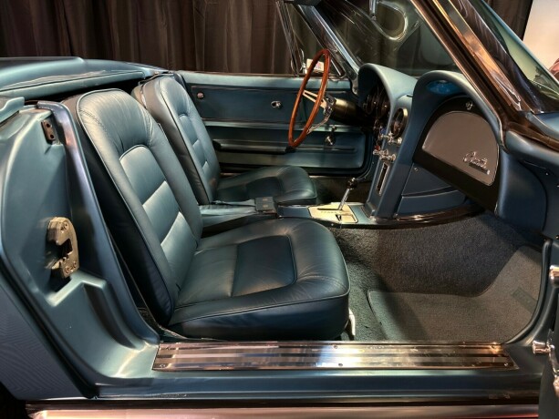 chevrolet-corvette-bensin-1965-big-27