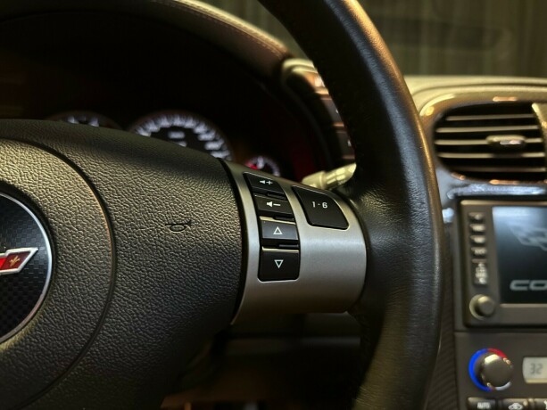 chevrolet-corvette-bensin-2010-big-51