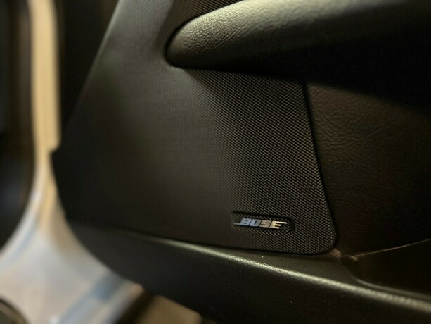 chevrolet-corvette-bensin-2010-big-39