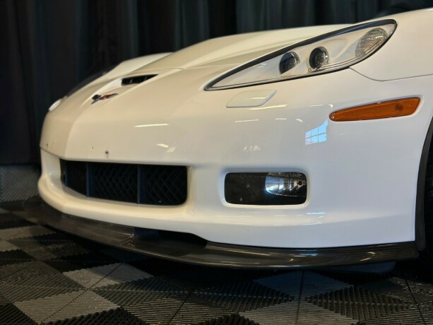 chevrolet-corvette-bensin-2010-big-13