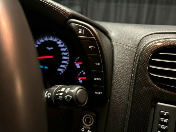chevrolet-corvette-bensin-2010-big-58