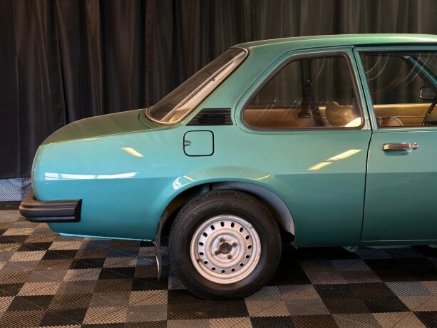 opel-ascona-bensin-1980-big-20