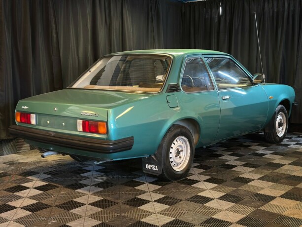 opel-ascona-bensin-1980-big-13
