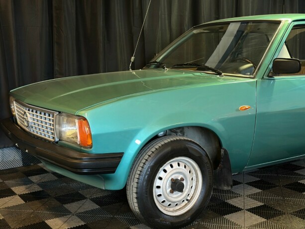 opel-ascona-bensin-1980-big-4