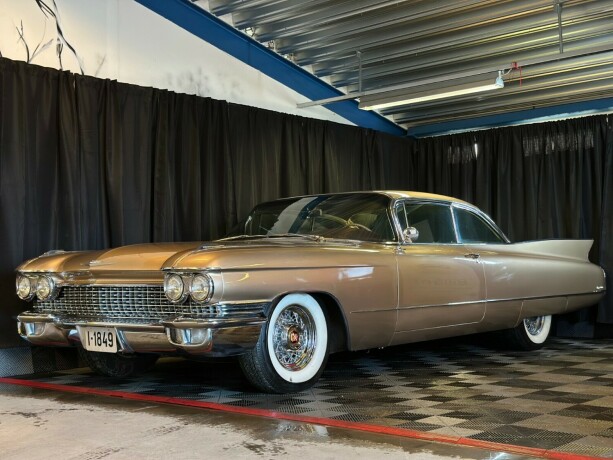 cadillac-deville-bensin-1960-big-1