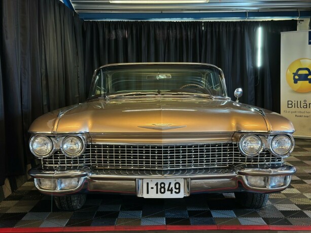 cadillac-deville-bensin-1960-big-3