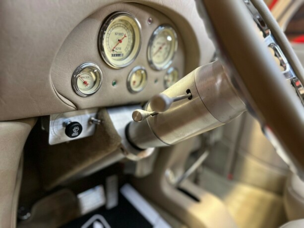 ford-v8-bensin-1935-big-33
