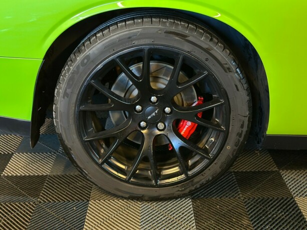 dodge-challenger-bensin-2015-big-25