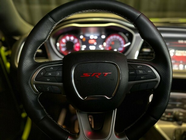 dodge-challenger-bensin-2015-big-39