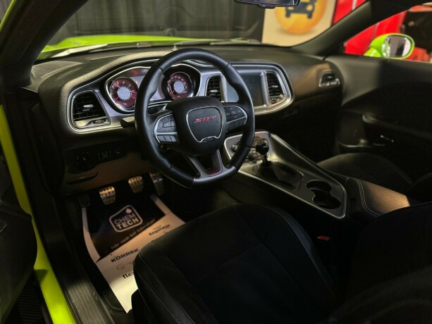 dodge-challenger-bensin-2015-big-36