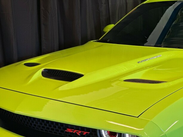 dodge-challenger-bensin-2015-big-14