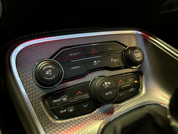 dodge-challenger-bensin-2015-big-45
