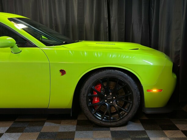 dodge-challenger-bensin-2015-big-22