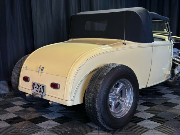ford-v8-bensin-1930-big-16