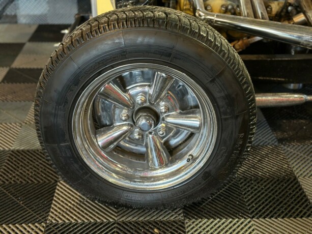 ford-v8-bensin-1930-big-8