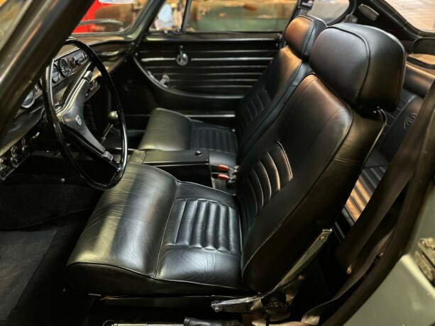 volvo-p1800-bensin-1970-big-29