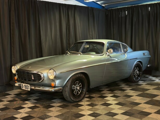 volvo-p1800-bensin-1970-big-0