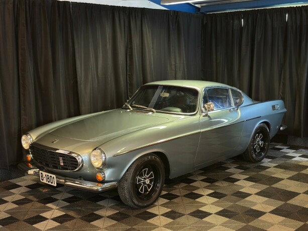 volvo-p1800-bensin-1970-big-1