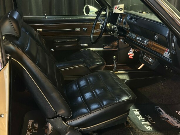 oldsmobile-cutlass-bensin-1972-big-28