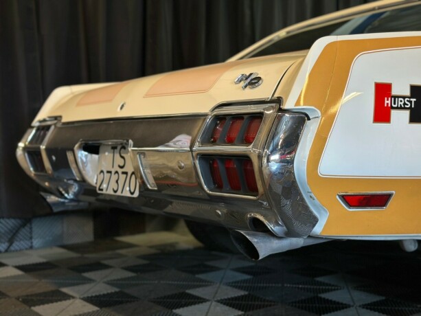 oldsmobile-cutlass-bensin-1972-big-20