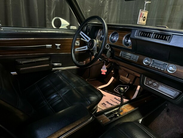 oldsmobile-cutlass-bensin-1972-big-30