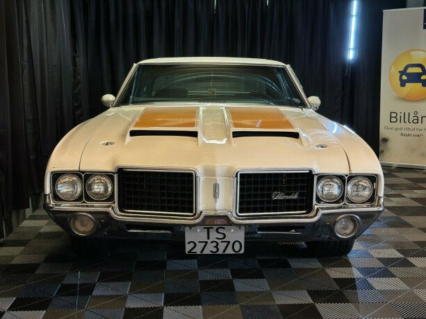 oldsmobile-cutlass-bensin-1972-big-3