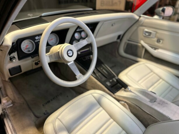 chevrolet-corvette-bensin-1978-big-26