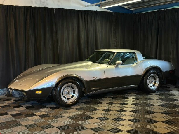 chevrolet-corvette-bensin-1978-big-3