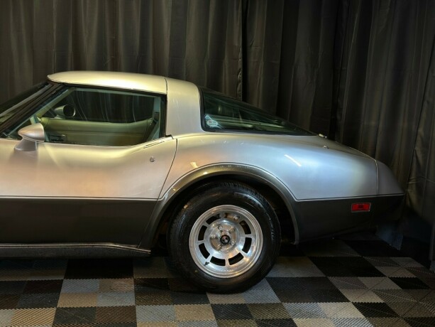 chevrolet-corvette-bensin-1978-big-6