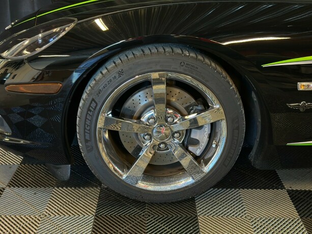 chevrolet-corvette-bensin-2008-big-5