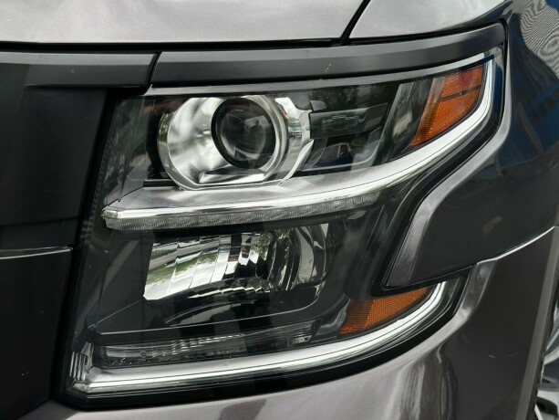 chevrolet-suburban-bensin-2016-big-6
