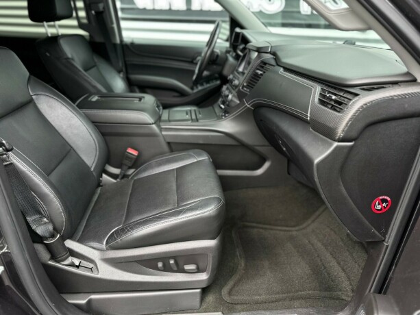 chevrolet-suburban-bensin-2016-big-19