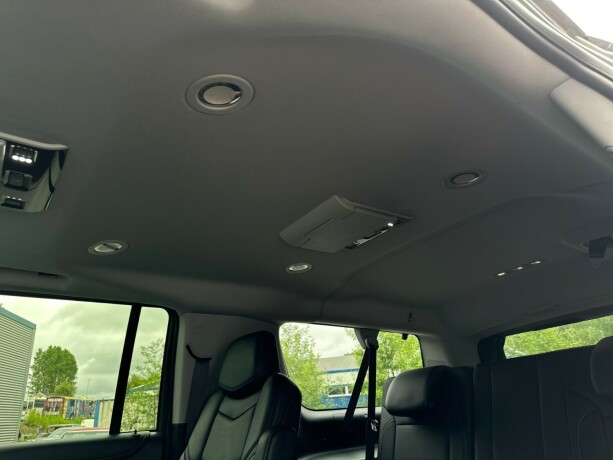 chevrolet-suburban-bensin-2016-big-71