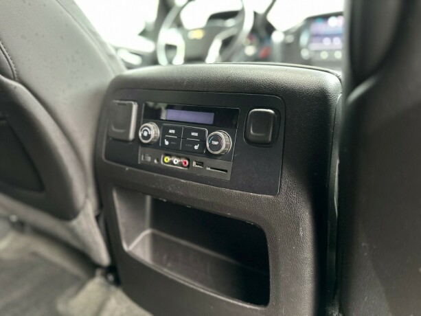 chevrolet-suburban-bensin-2016-big-60