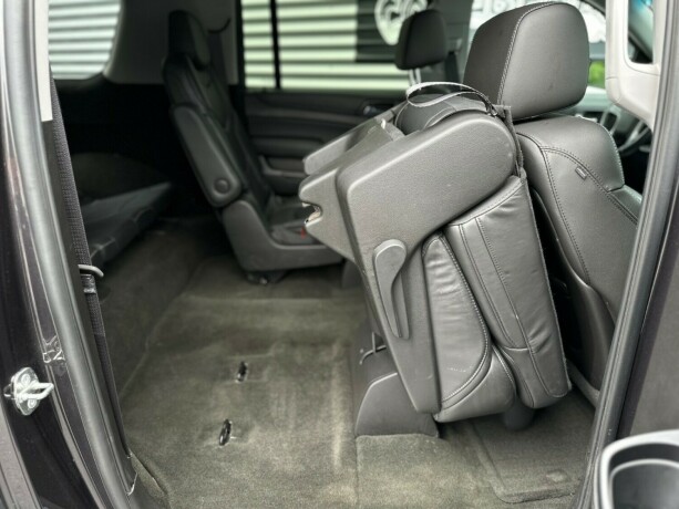 chevrolet-suburban-bensin-2016-big-64