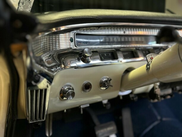 buick-andre-bensin-1956-big-46