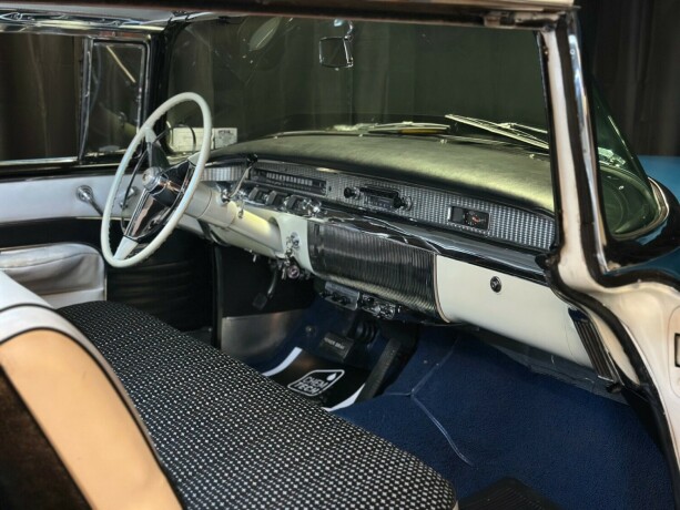 buick-andre-bensin-1956-big-30