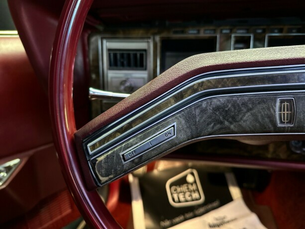 lincoln-continental-bensin-1978-big-38