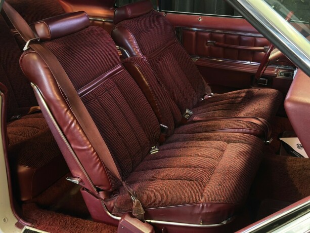 lincoln-continental-bensin-1978-big-25
